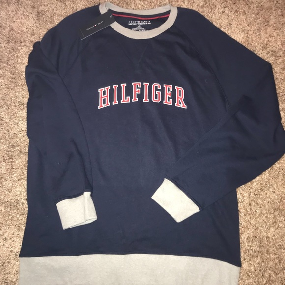 Tommy Hilfiger Other - NWT Tommy Hilfiger crewneck